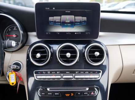 Mercedes-Benz - C-class