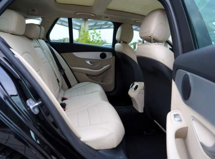 Mercedes-Benz - C-class