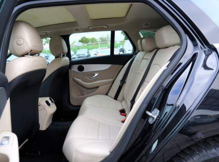 Mercedes-Benz - C-class