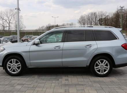 Mercedes-Benz - GLS