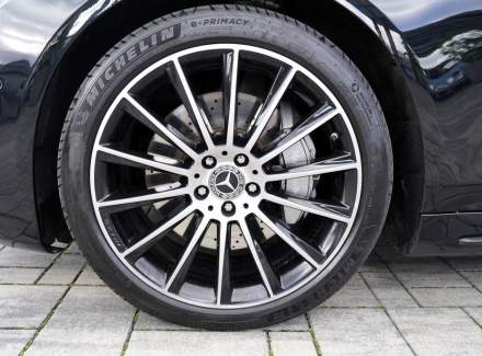 Mercedes-Benz - S-class