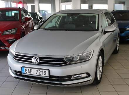 Volkswagen - Passat