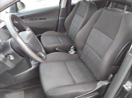 Peugeot - 207