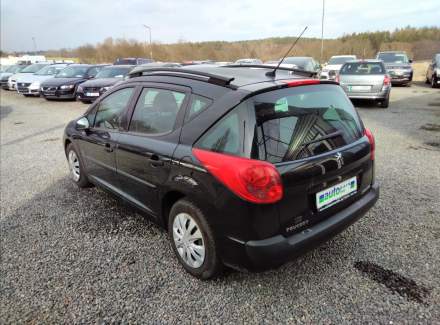 Peugeot - 207