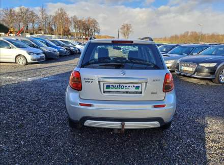 Suzuki - SX4