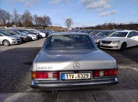 Mercedes-Benz - 280