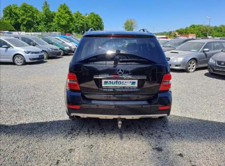 Mercedes-Benz - M-class