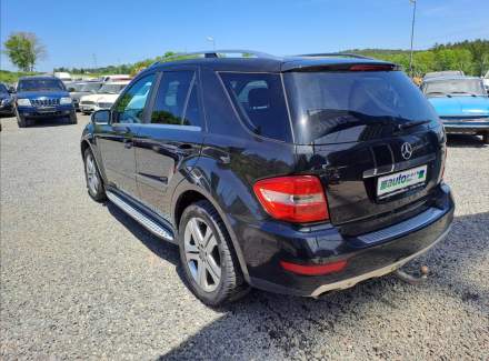 Mercedes-Benz - M-class