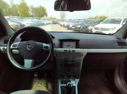 Opel - Astra