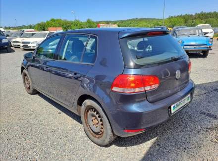 Volkswagen - Golf