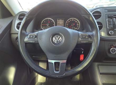 Volkswagen - Tiguan