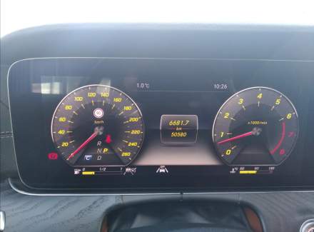 Mercedes-Benz - E-class