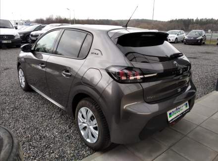 Peugeot - 208
