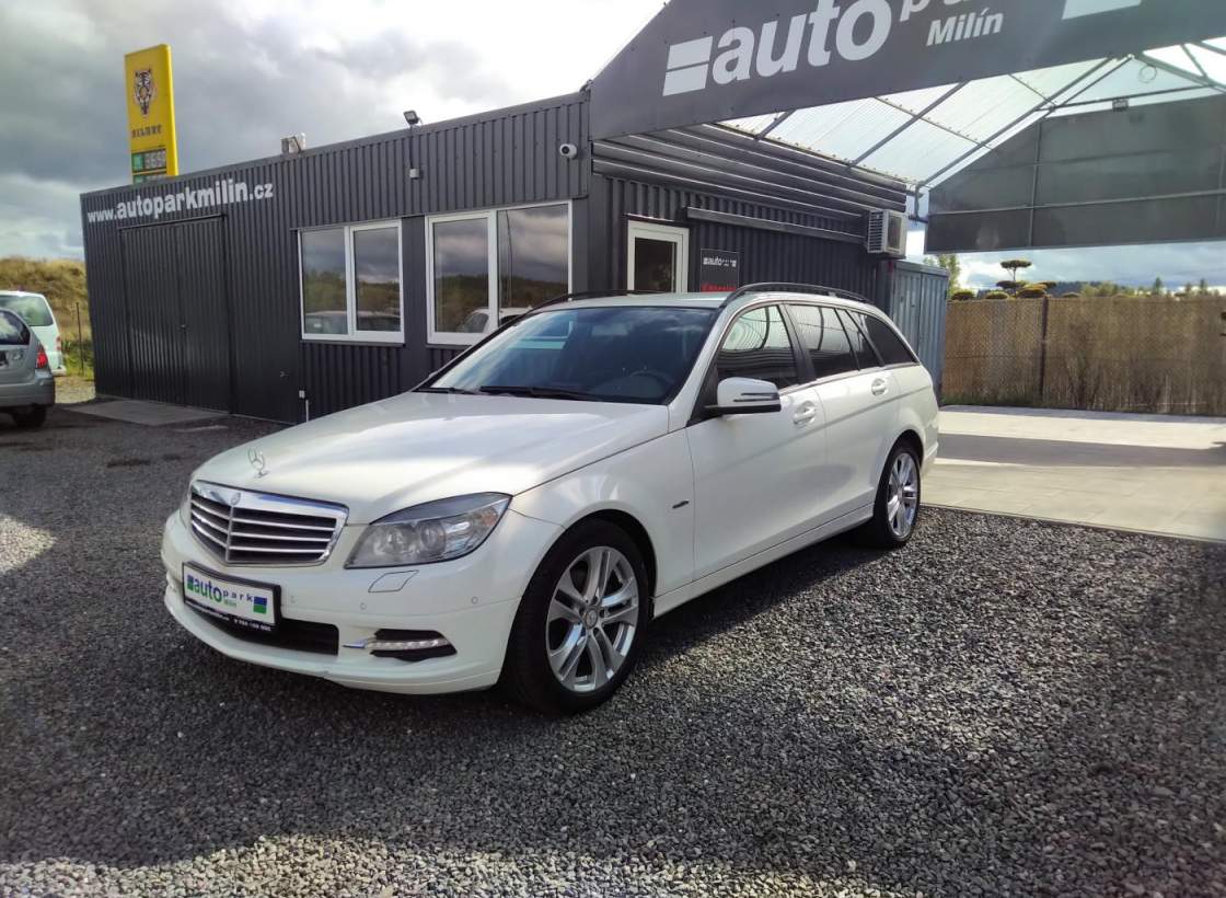 Mercedes-Benz - C-class