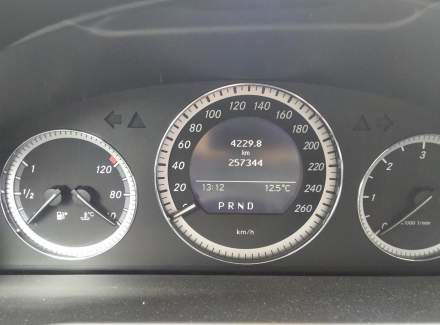 Mercedes-Benz - C-class