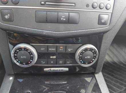 Mercedes-Benz - C-class