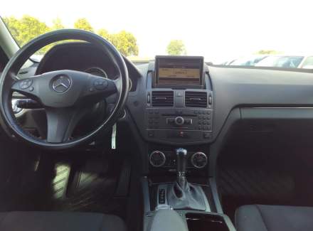 Mercedes-Benz - C-class
