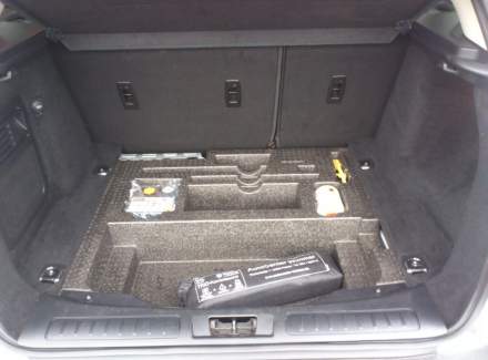 Land Rover - Range Rover