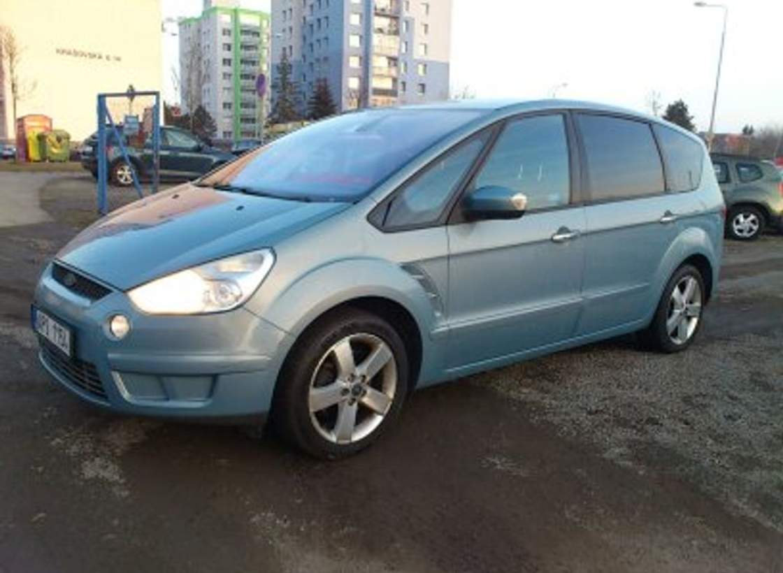 Ford - S-MAX