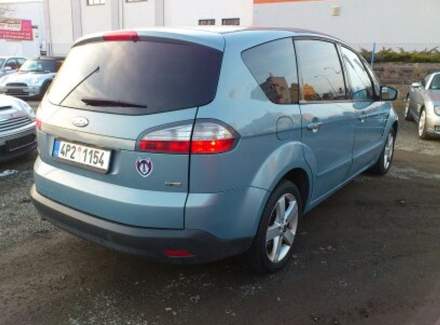 Ford - S-MAX