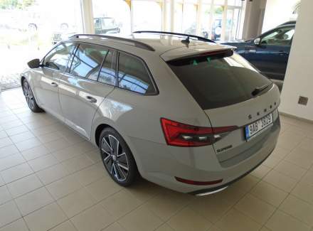 Škoda - Superb
