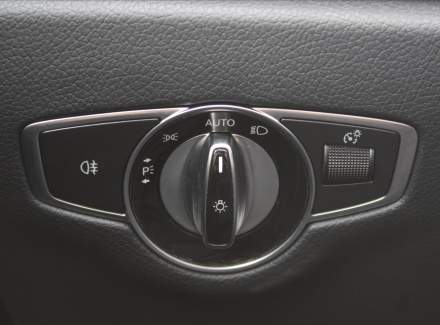 Mercedes-Benz - E-class