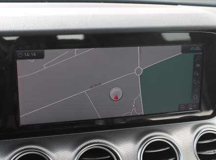 Mercedes-Benz - E-class