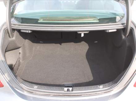 Mercedes-Benz - E-class