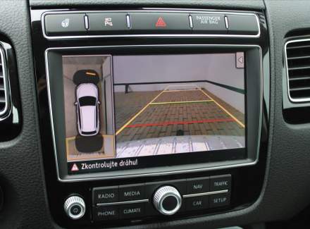 Volkswagen - Touareg