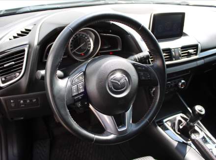 Mazda - 3