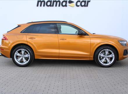 Audi - Q8