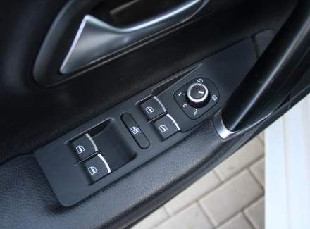 Volkswagen - Passat CC