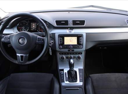 Volkswagen - Passat CC