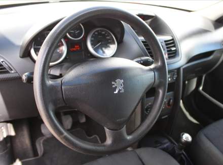 Peugeot - 207