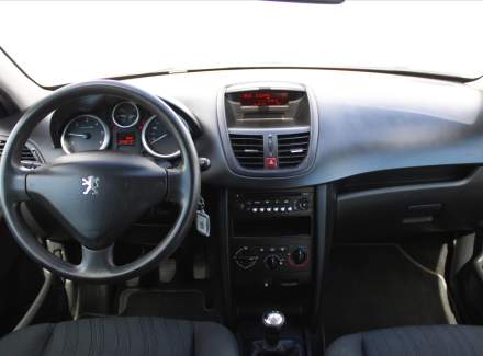 Peugeot - 207