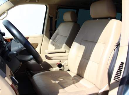 Volkswagen - Multivan