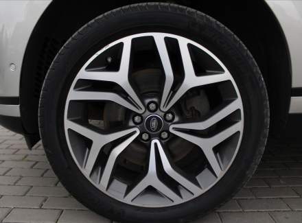 Land Rover - Range Rover Velar