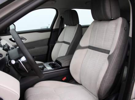 Land Rover - Range Rover Velar