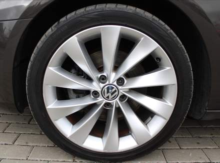 Volkswagen - Passat CC