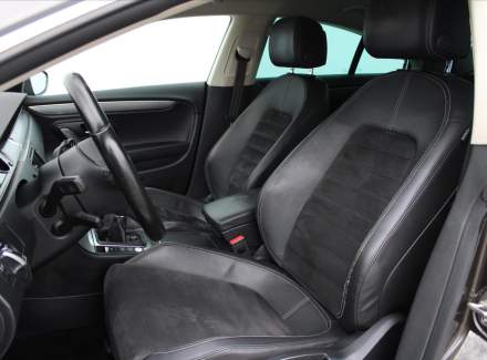 Volkswagen - Passat CC