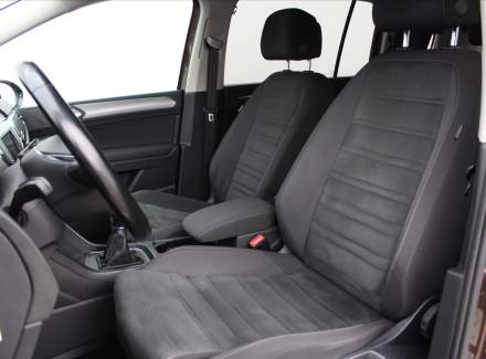 Volkswagen - Touran