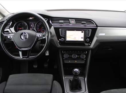 Volkswagen - Touran