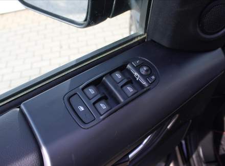 Land Rover - Freelander