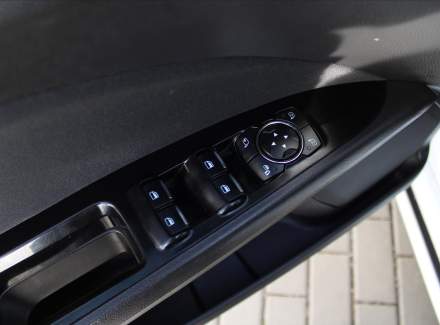 Ford - Mondeo