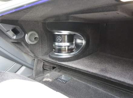 Mercedes-Benz - S-class