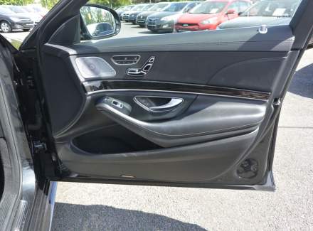 Mercedes-Benz - S-class