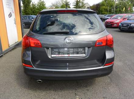 Opel - Astra