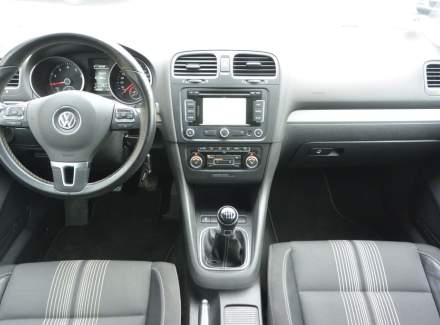 Volkswagen - Golf