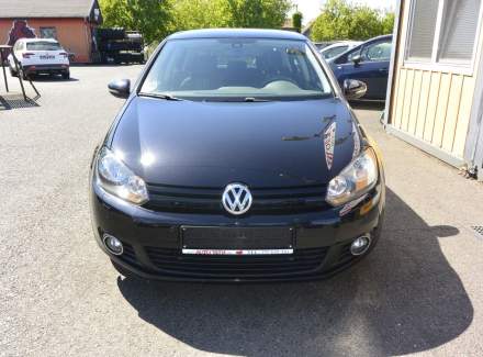 Volkswagen - Golf