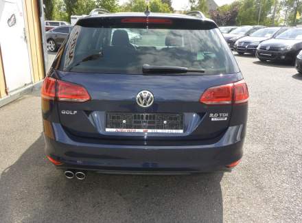 Volkswagen - Golf